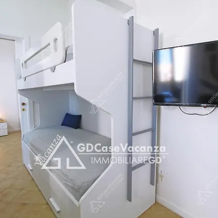 Gd Case Vacanza - A Ridosso Della Spiaggia Con Posto Auto Esclusivo 아파트 *